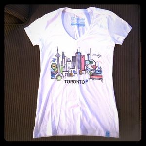 TORONTO NWOT Ladies T-shirt. Sz Small